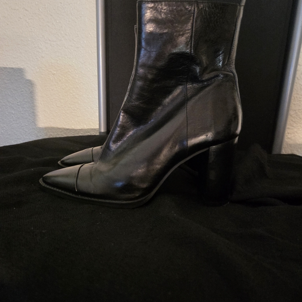 Zara Basic Collection - Picture 2 of 5